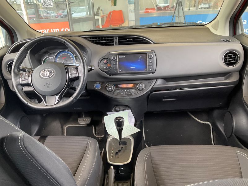 Toyota Yaris 1.5 Hybrid Active 2016 – снимка 17