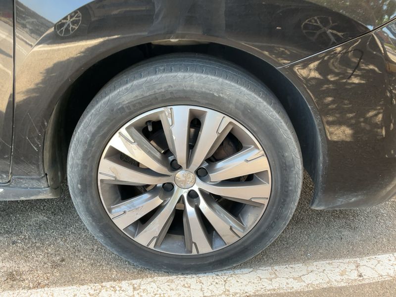 Peugeot 3008 1.6 Blue-HDi Allure 2016 – снимка 11
