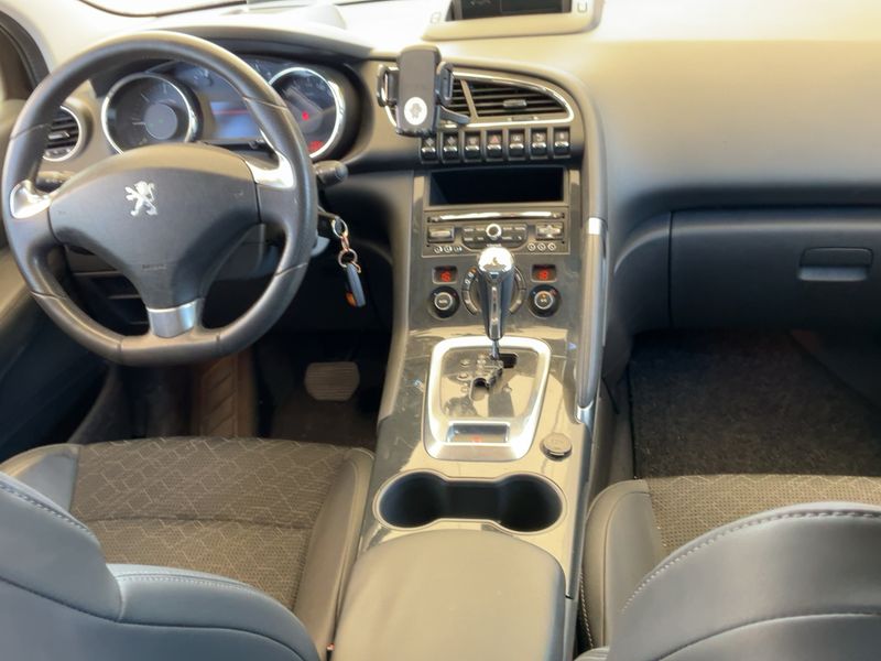 Peugeot 3008 1.6 Blue-HDi Allure 2016 – снимка 17