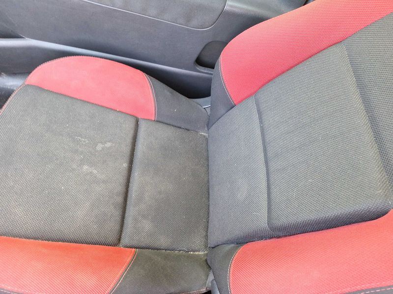 Peugeot 207 1.6 HDi Série 64 2009 – снимка 64