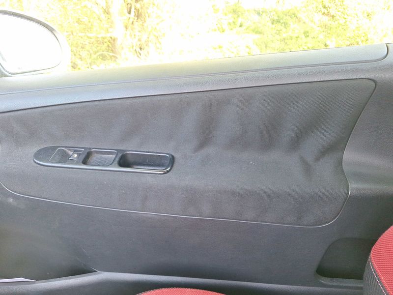 Peugeot 207 1.6 HDi Série 64 2009 – снимка 63