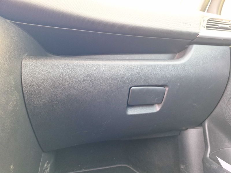 Peugeot 207 1.6 HDi Série 64 2009 – снимка 52