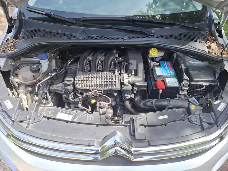 Citroen C3 1.2 PureTech Feel 2017 – снимка 8