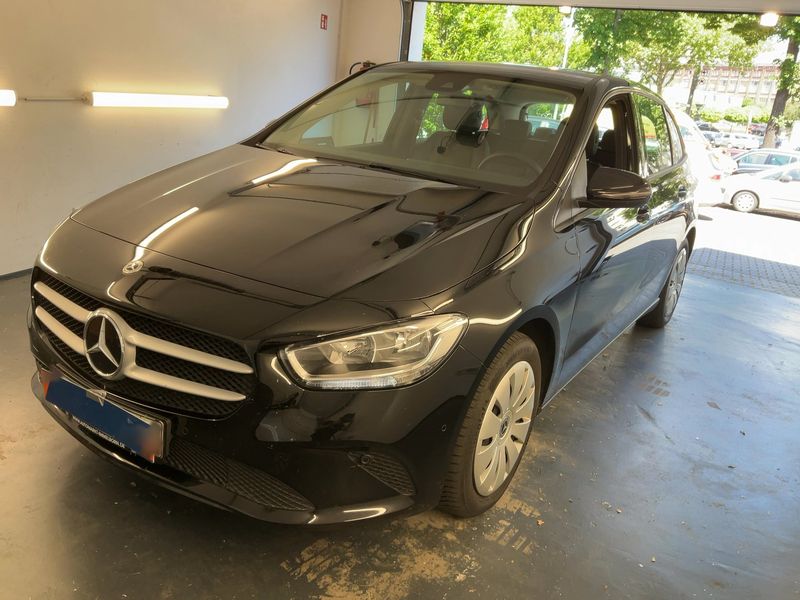 Mercedes-Benz B-Klasse B 250e 2022 – снимка 1