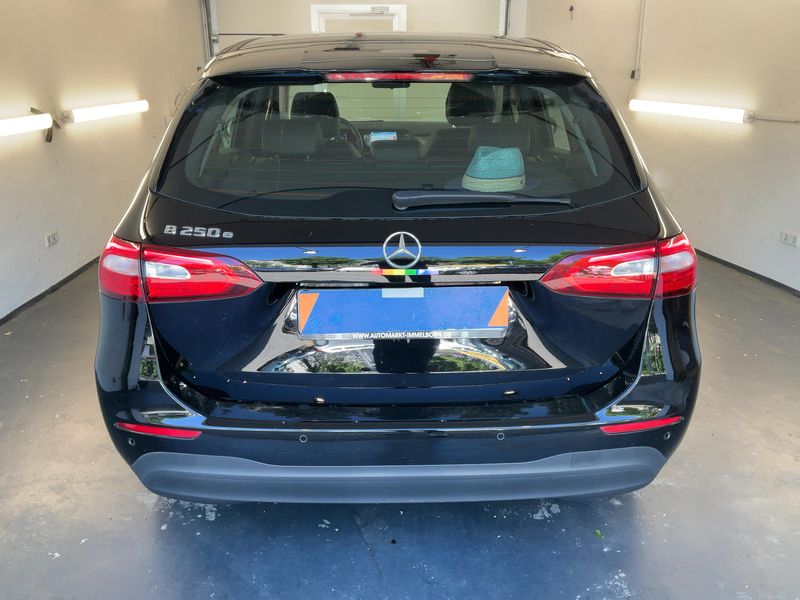 Mercedes-Benz B-Klasse B 250e 2022 – снимка 7