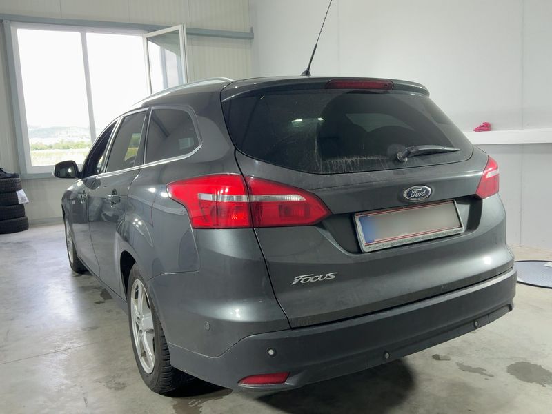 Ford Focus 1.5 TDCi Titanium 2015 – снимка 6