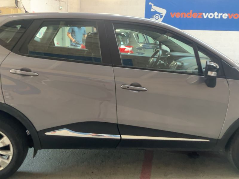 Renault Captur 1.2 TCe Zen 2015 – снимка 10