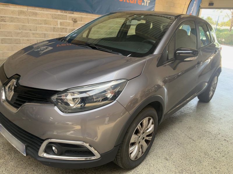 Renault Captur 1.2 TCe Zen 2015 – снимка 2