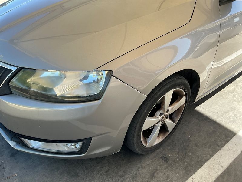 Skoda Rapid Spaceback 1.4 TDI Style 2016 – снимка 42