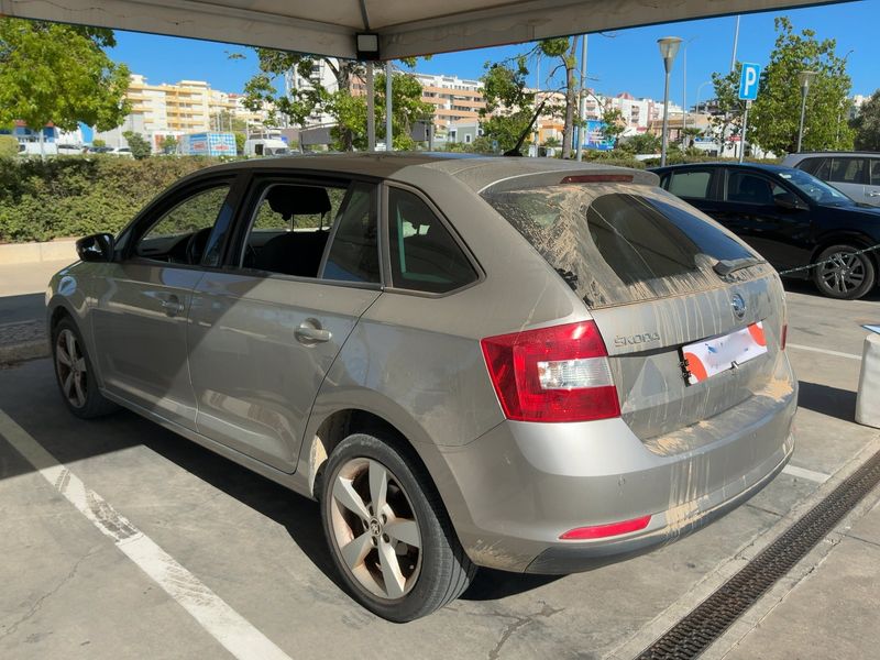 Skoda Rapid Spaceback 1.4 TDI Style 2016 – снимка 6