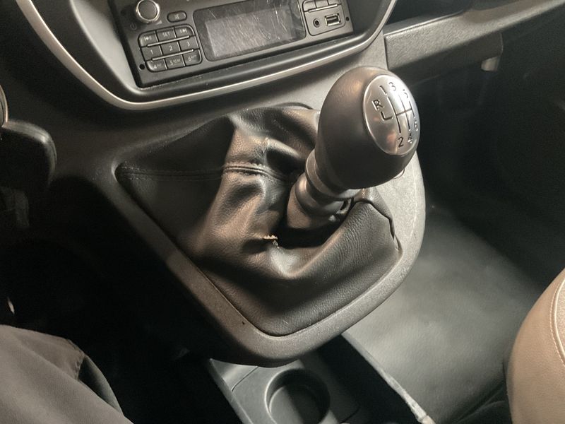 Renault Kangoo 1.5 BLUE dCi Rapid Maxi Extra 2020 – снимка 38