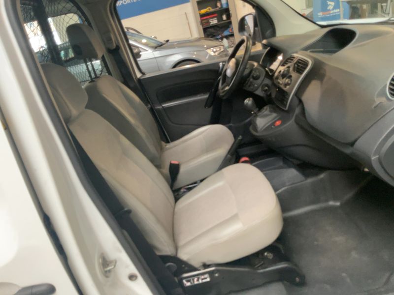 Renault Kangoo 1.5 BLUE dCi Rapid Maxi Extra 2020 – снимка 16