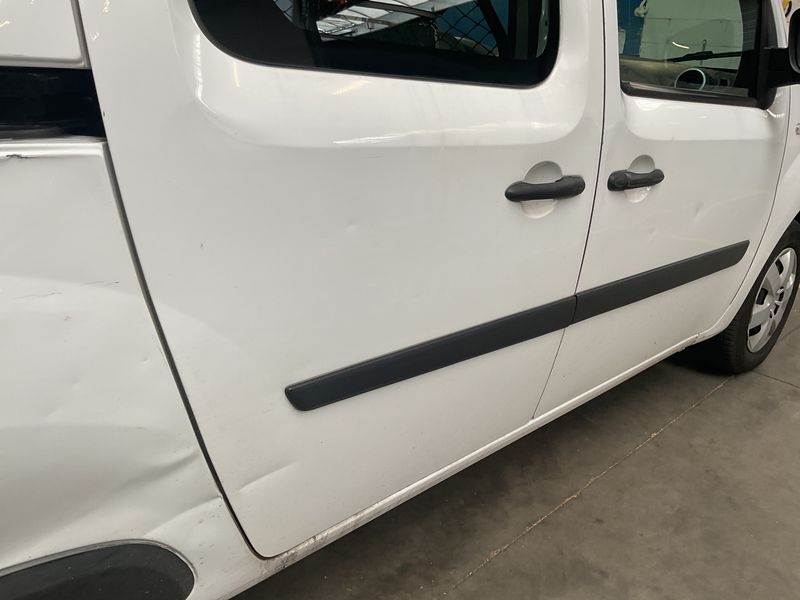 Renault Kangoo 1.5 BLUE dCi Rapid Maxi Extra 2020 – снимка 25