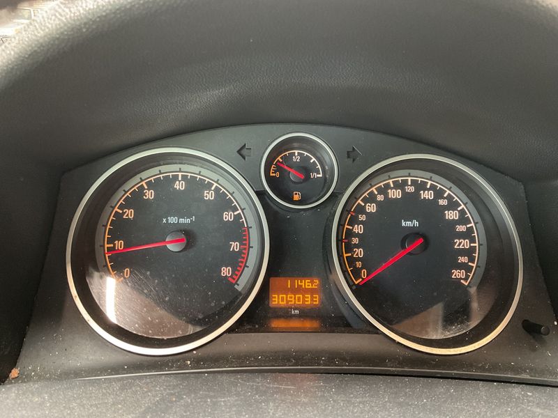 Opel Astra 1.6 Basis 2007 – снимка 4