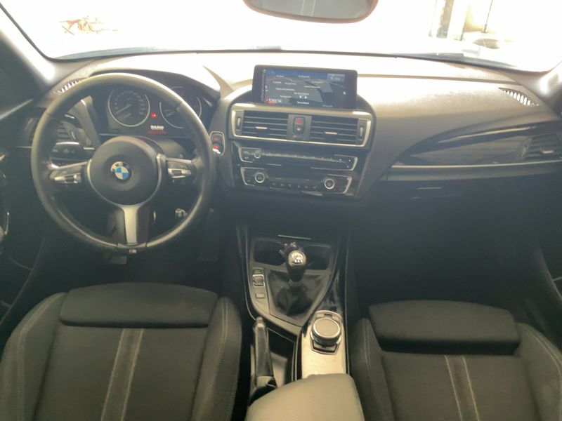 BMW 1er 116d Sport Line 2016 – снимка 17
