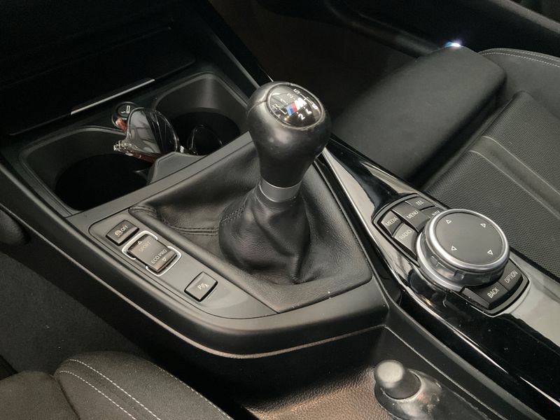 BMW 1er 116d Sport Line 2016 – снимка 25