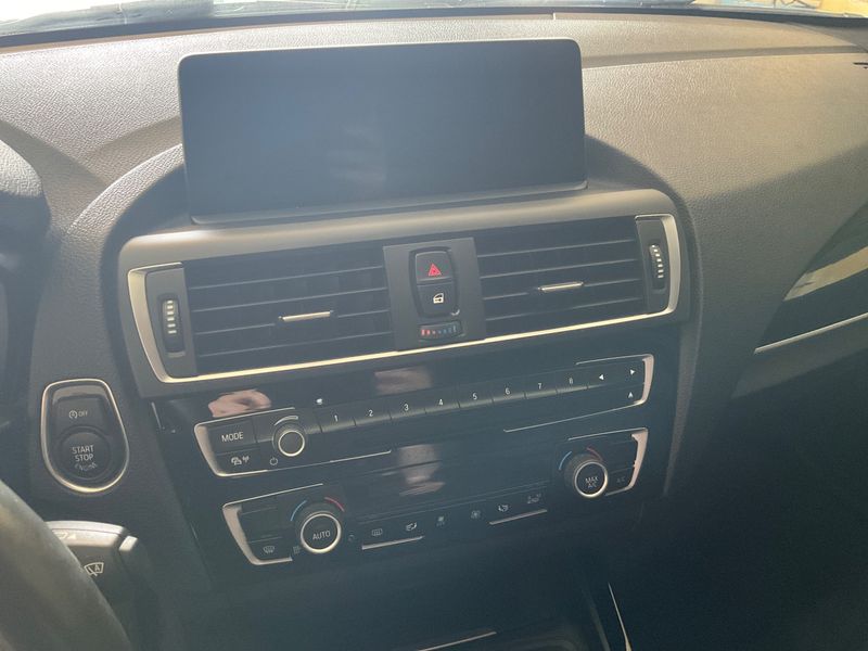 BMW 1er 116d Sport Line 2016 – снимка 27