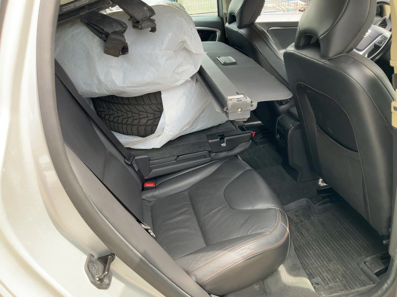 Volvo XC60 2.4 D5 Momentum AWD 2011 – снимка 20