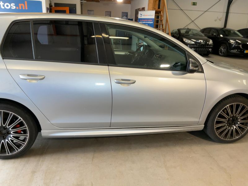 Volkswagen Golf VI 1.2 TSI Highline BlueMotion Tech 2011 – снимка на щета