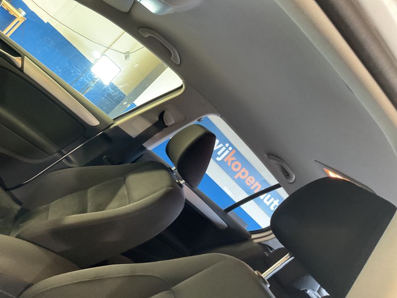 Volkswagen Golf VI 1.2 TSI Highline BlueMotion Tech 2011 – снимка на щета