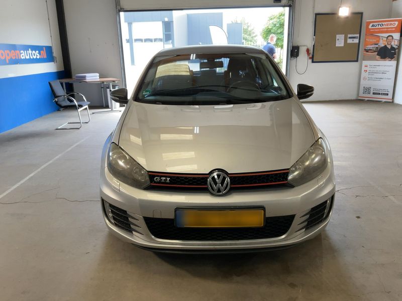 Volkswagen Golf VI 1.2 TSI Highline BlueMotion Tech 2011 – снимка на щета