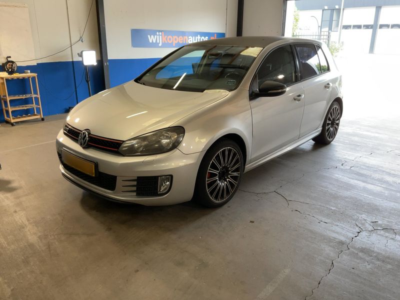 Volkswagen Golf VI 1.2 TSI Highline BlueMotion Tech 2011 – снимка 1