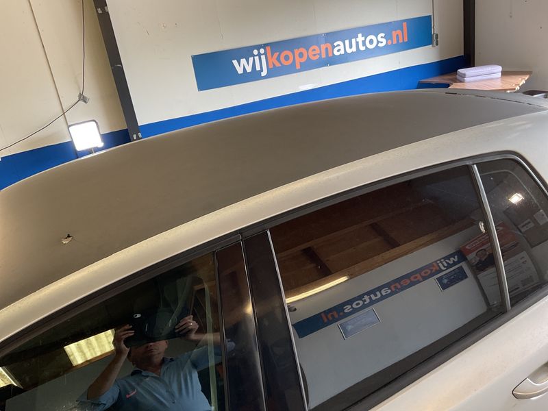 Volkswagen Golf VI 1.2 TSI Highline BlueMotion Tech 2011 – снимка на щета