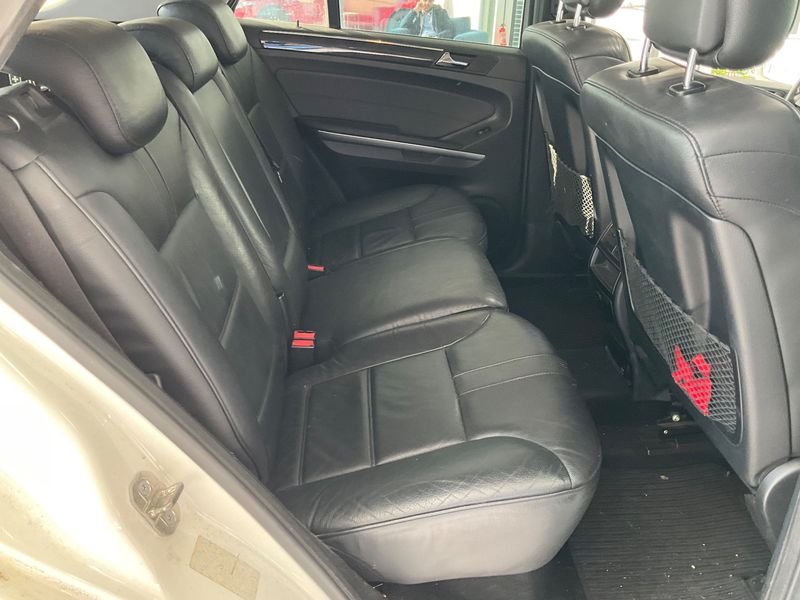 Mercedes-Benz M-Klasse ML 350 CDI 2009 – снимка 19
