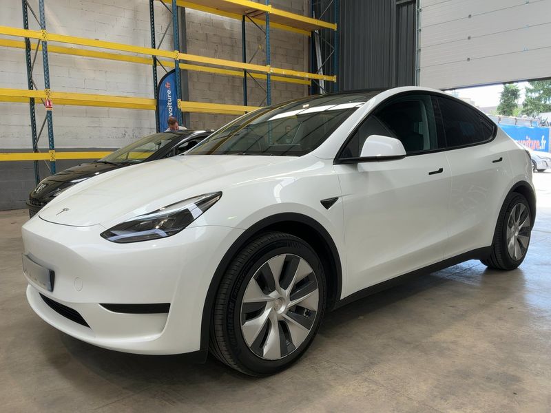 Tesla Model Y Standard Range 2022 – снимка 1