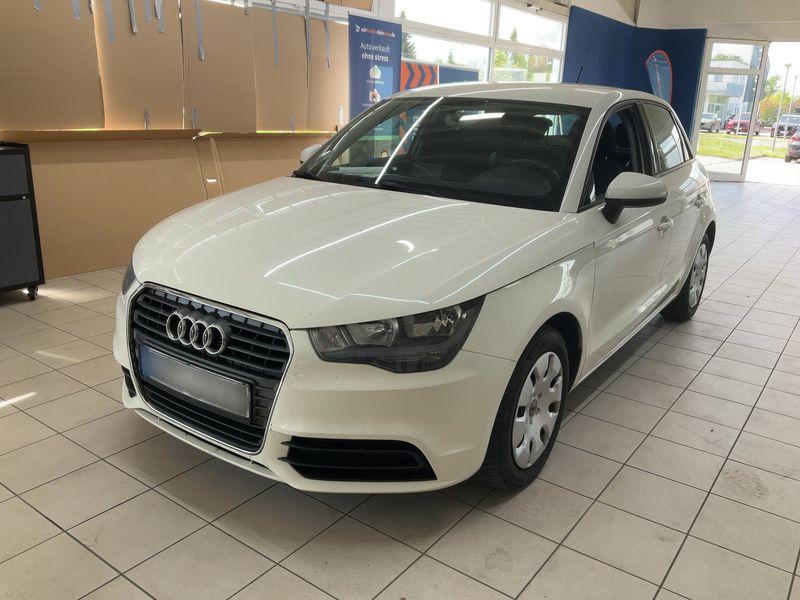 Audi A1 Sportback 1.2 TFSI Attraction 2012 – снимка 1