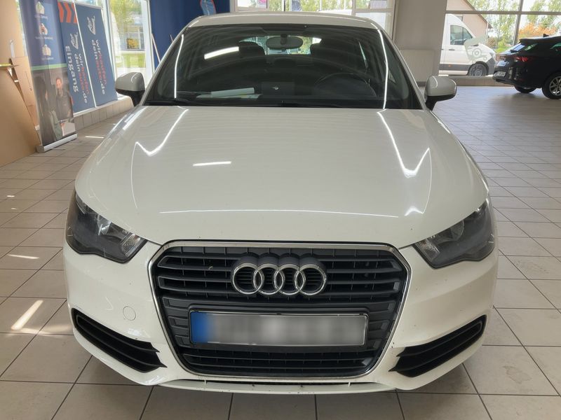 Audi A1 Sportback 1.2 TFSI Attraction 2012 – снимка 14