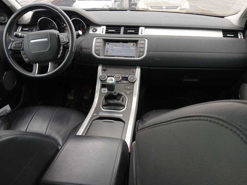 Land Rover Evoque 2.0 Td4 SE 2018 – снимка 11