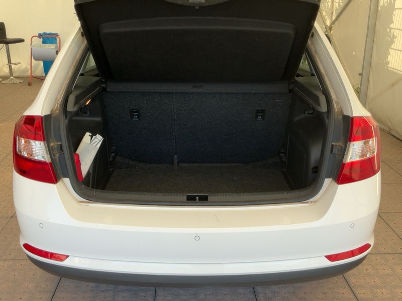 Skoda Rapid Spaceback 1.2 TSI Ambition 2015 – снимка 15