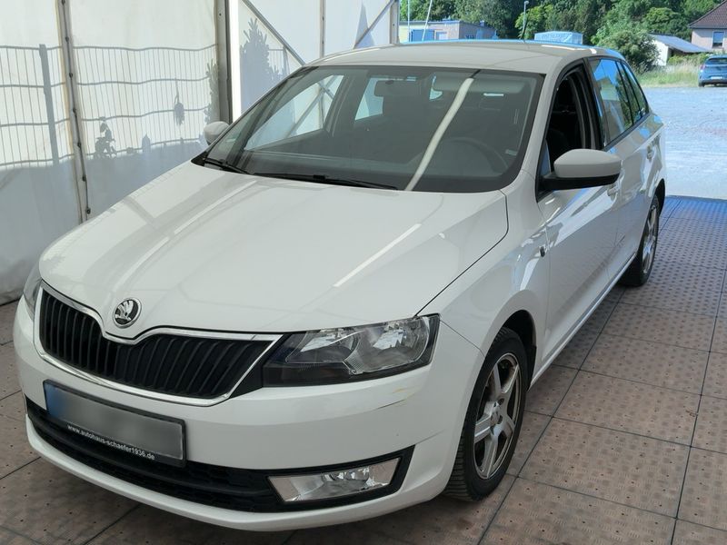 Skoda Rapid Spaceback 1.2 TSI Ambition 2015 – снимка 1
