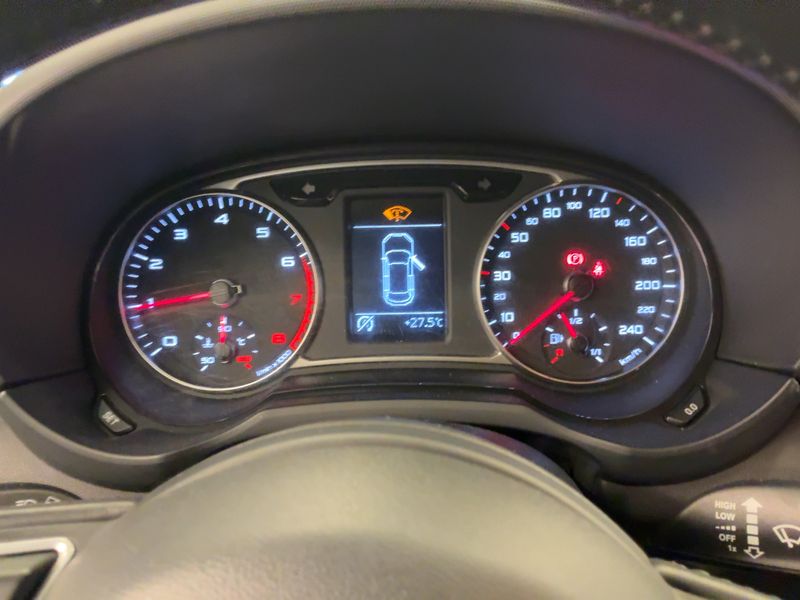 Audi A1 Sportback 1.0 TFSI 2017 – снимка 18