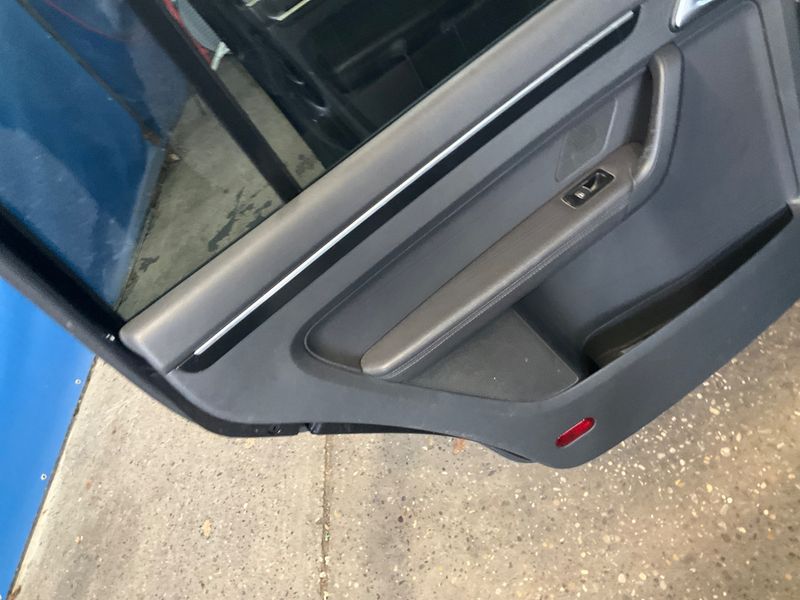 Volkswagen Touran 1.4 TSI Highline 2013 – снимка 22