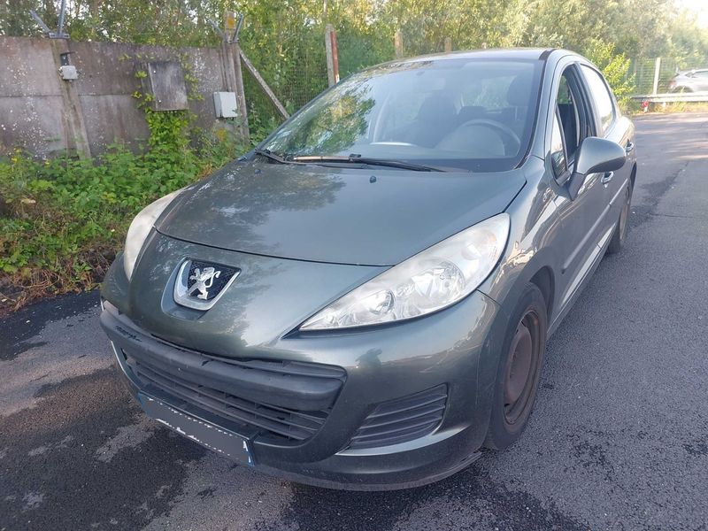 Peugeot 207 1.4 HDi Style 2009 – снимка 1