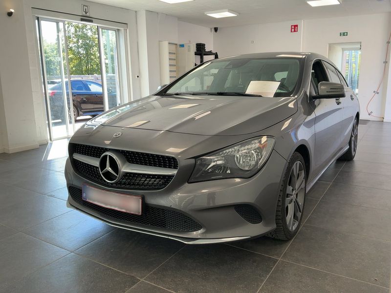 Mercedes-Benz CLA-Klasse CLA 200 Shooting Brake Urban 2018 – снимка 1