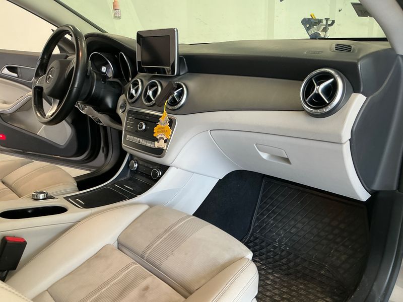 Mercedes-Benz CLA-Klasse CLA 200 Shooting Brake Urban 2018 – снимка 28