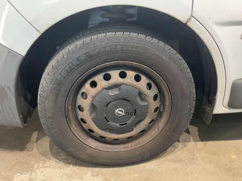 Opel Vivaro 2.0 CDTI Kasten L2H1 2,9t 2012 – снимка 3