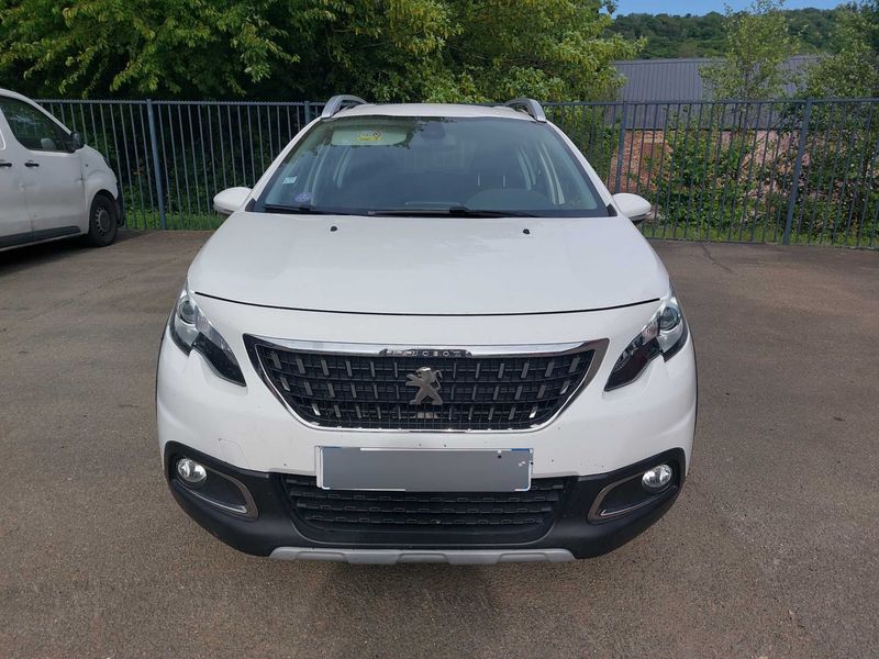 Peugeot 2008 1.2 PureTech Allure 2017 – снимка 7