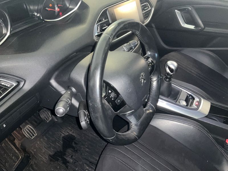 Peugeot 308 1.6 THP Feline 2013 – снимка 24