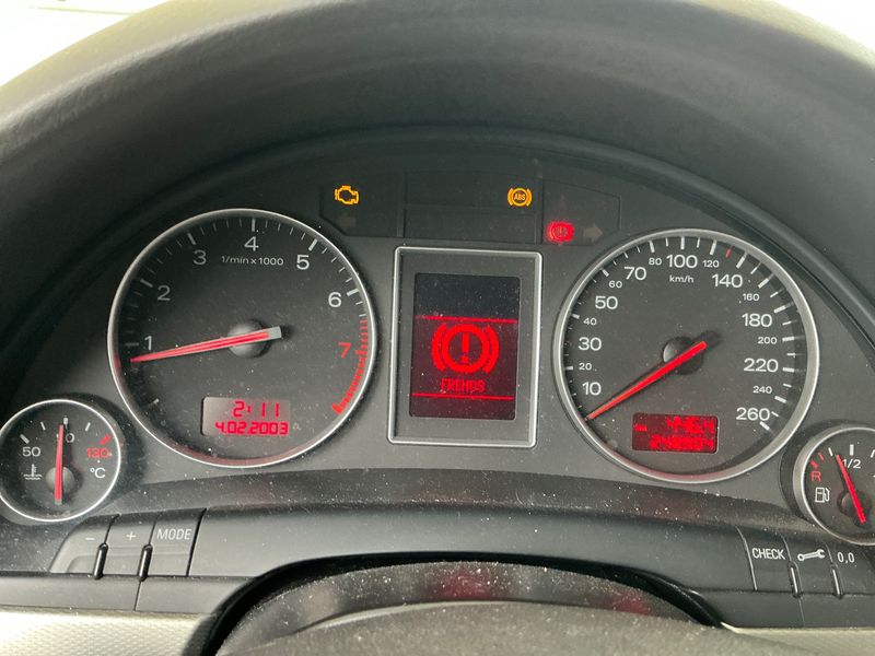 Audi A4 2.0 2001 – снимка 4
