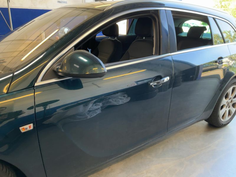 Opel Insignia Sports Tourer 2.0 CDTI Innovation 2015 – снимка 2