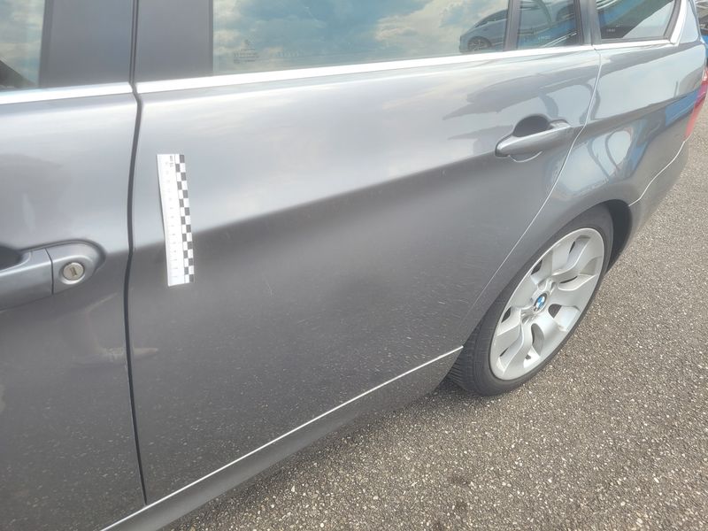 BMW 3er 330d Confort 2008 – снимка на щета