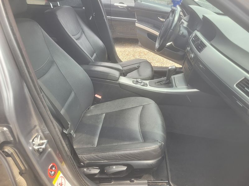 BMW 3er 330d Confort 2008 – снимка 11