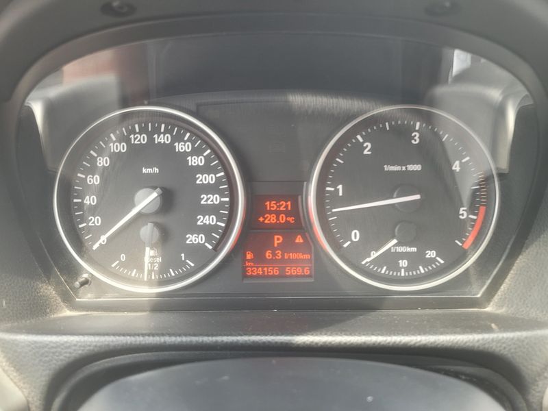 BMW 3er 330d Confort 2008 – снимка 13