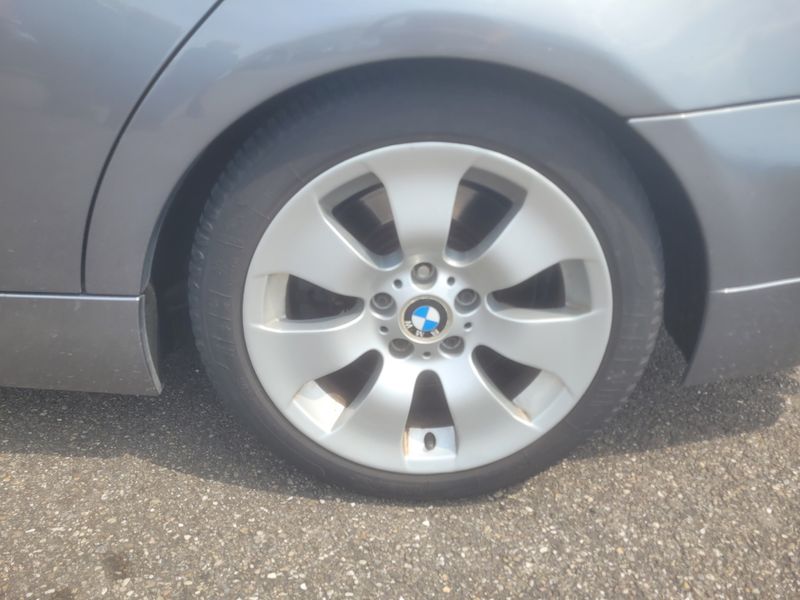 BMW 3er 330d Confort 2008 – снимка на щета