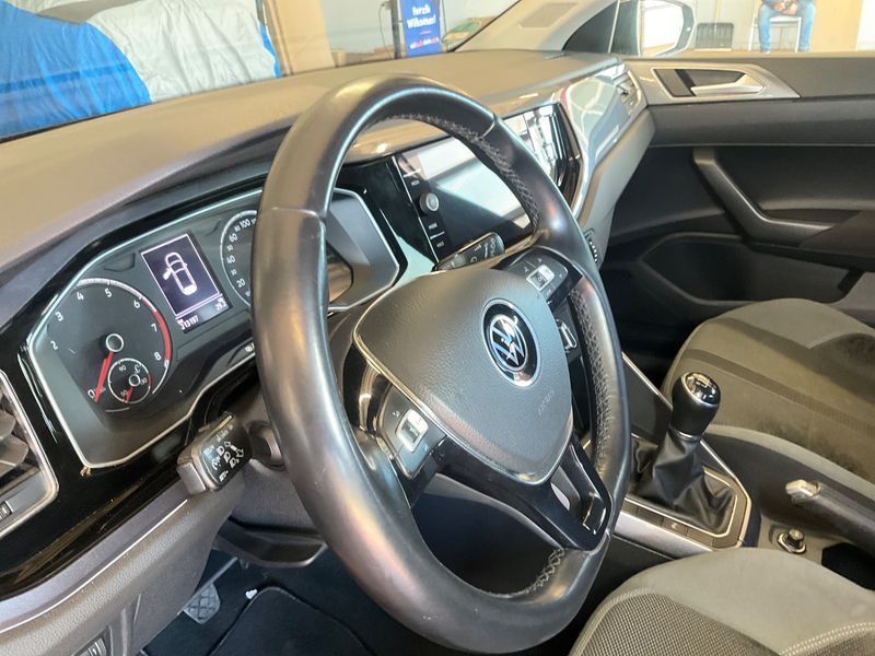 Volkswagen Polo 1.0 TSI Highline 2021 – снимка 27