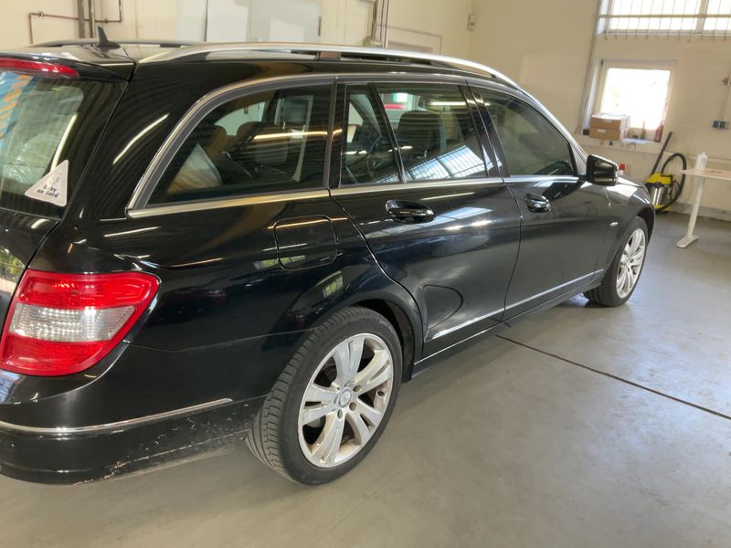 Mercedes-Benz C-Klasse C 180 Kompressor T BlueEfficiency Avantgarde 2009 – снимка 8